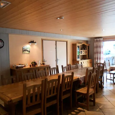 Chalet 30 Pers. Avec Jacuzzi Et Sauna 69086 דירה