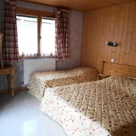 דירה Chalet 30 Pers. Avec Jacuzzi Et Sauna 69086